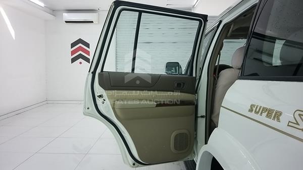 Photo 16 VIN: JN8FY15Y92X451577 - NISSAN PATROL 