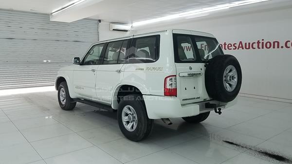 Photo 4 VIN: JN8FY15Y92X451577 - NISSAN PATROL 