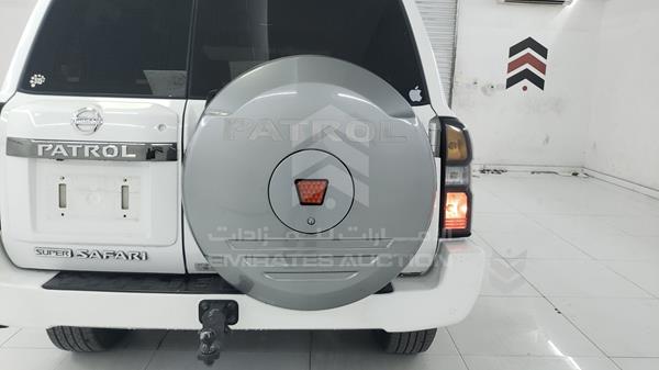 Photo 24 VIN: JN8FY15Y98X565250 - NISSAN PATROL 