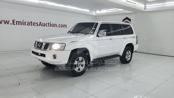 Photo 4 VIN: JN8FY15Y98X565250 - NISSAN PATROL 