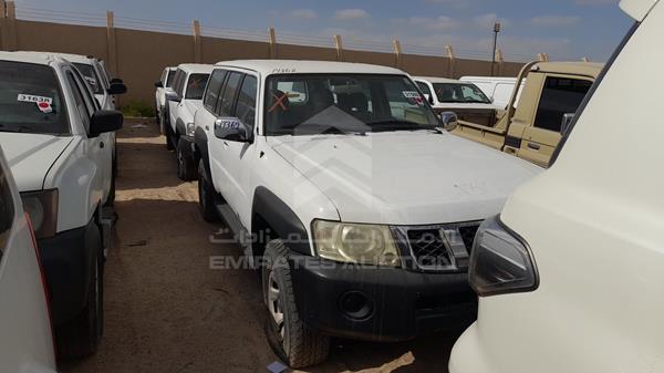 Photo 8 VIN: JN8FY15Y9AX581342 - NISSAN PATROL 