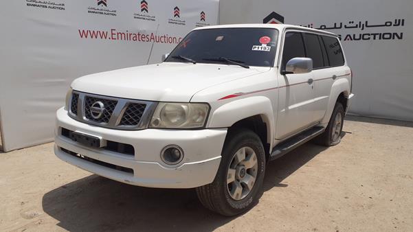 Photo 5 VIN: JN8FY15YX9X571799 - NISSAN PATROL 