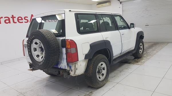 Photo 8 VIN: JN8FY15YX9X576193 - NISSAN PATROL 