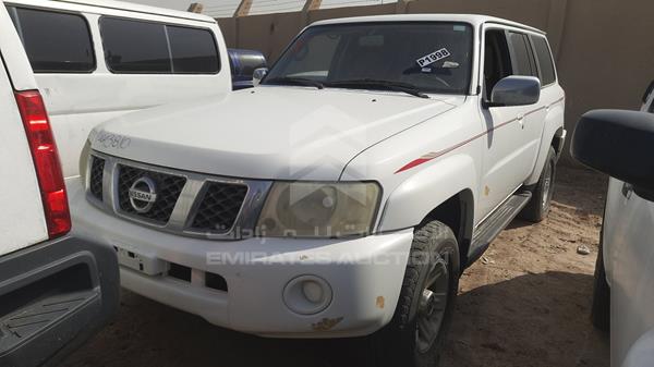 Photo 4 VIN: JN8FY15YX9X576582 - NISSAN PATROL 