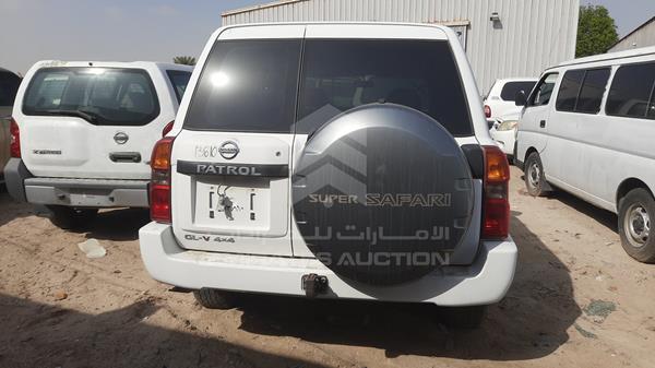 Photo 6 VIN: JN8FY15YX9X576582 - NISSAN PATROL 