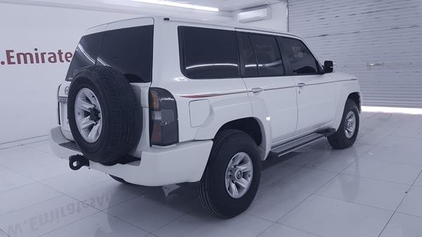 Photo 8 VIN: JN8FY1NY0GX016888 - NISSAN PATROL 