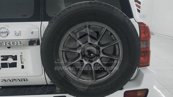 Photo 19 VIN: JN8FY1NY0HX023812 - NISSAN PATROL 