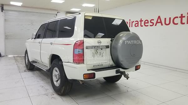 Photo 3 VIN: JN8FY1NY3GX013211 - NISSAN PATROL 