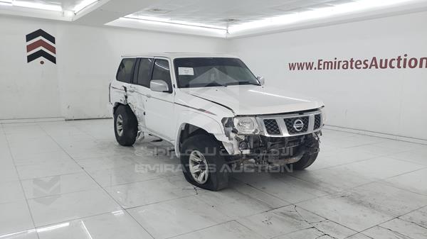 Photo 8 VIN: JN8FY1NY4GX013301 - NISSAN PATROL 