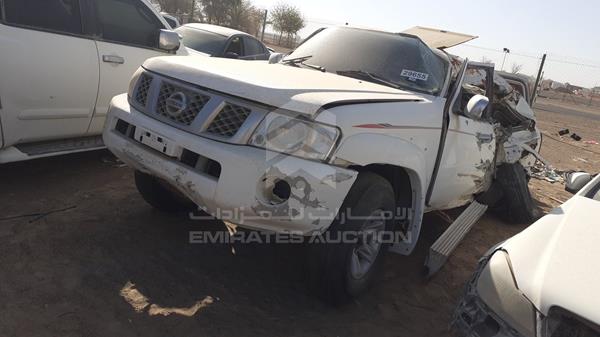 Photo 3 VIN: JN8FY1NY7EX002712 - NISSAN PATROL 