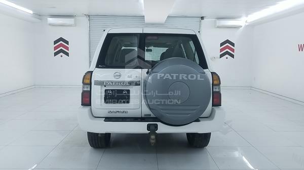 Photo 6 VIN: JN8FY1NY7GX013809 - NISSAN PATROL 