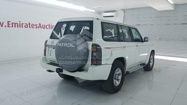 Photo 8 VIN: JN8FY1NY7GX016614 - NISSAN PATROL 