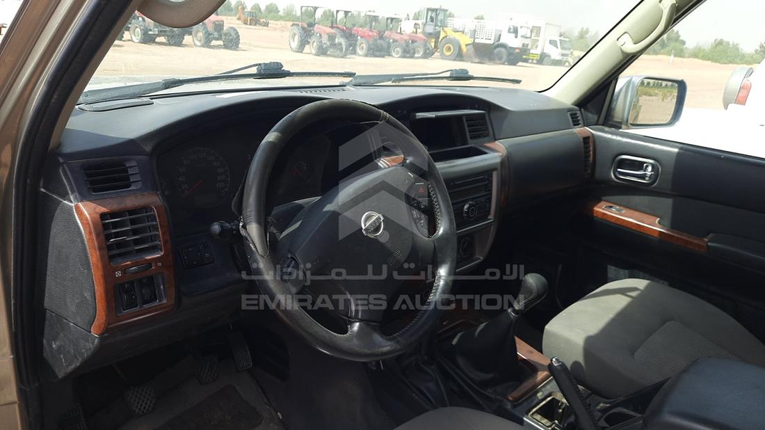 Photo 10 VIN: JN8FY1NY7HX025637 - NISSAN PATROL 