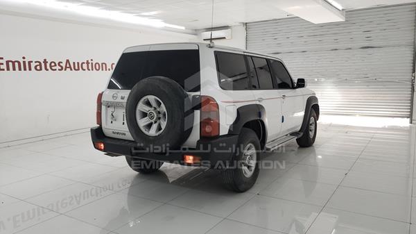 Photo 8 VIN: JN8FY1NY8HX024433 - NISSAN PATROL 