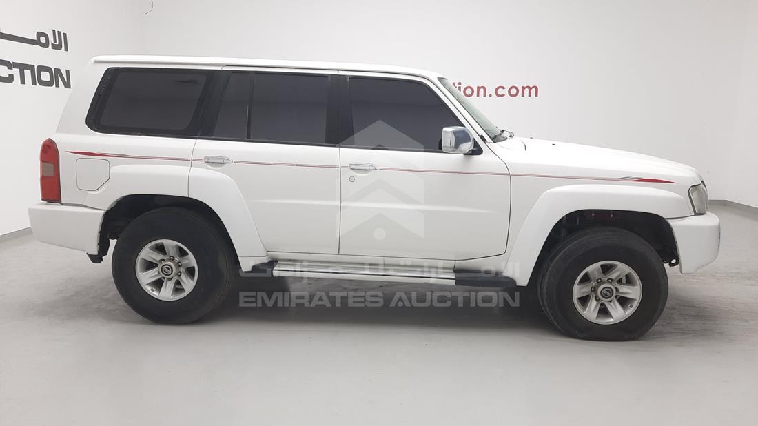 Photo 11 VIN: JN8FY1NY8HX026506 - NISSAN PATROL 