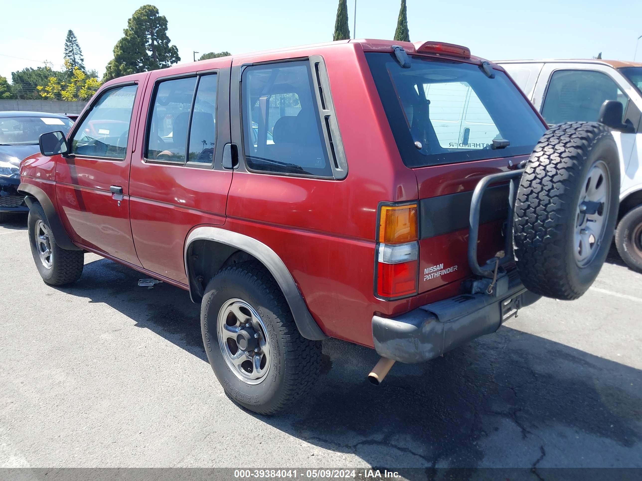 Photo 2 VIN: JN8HD17S7PW114366 - NISSAN PATHFINDER 