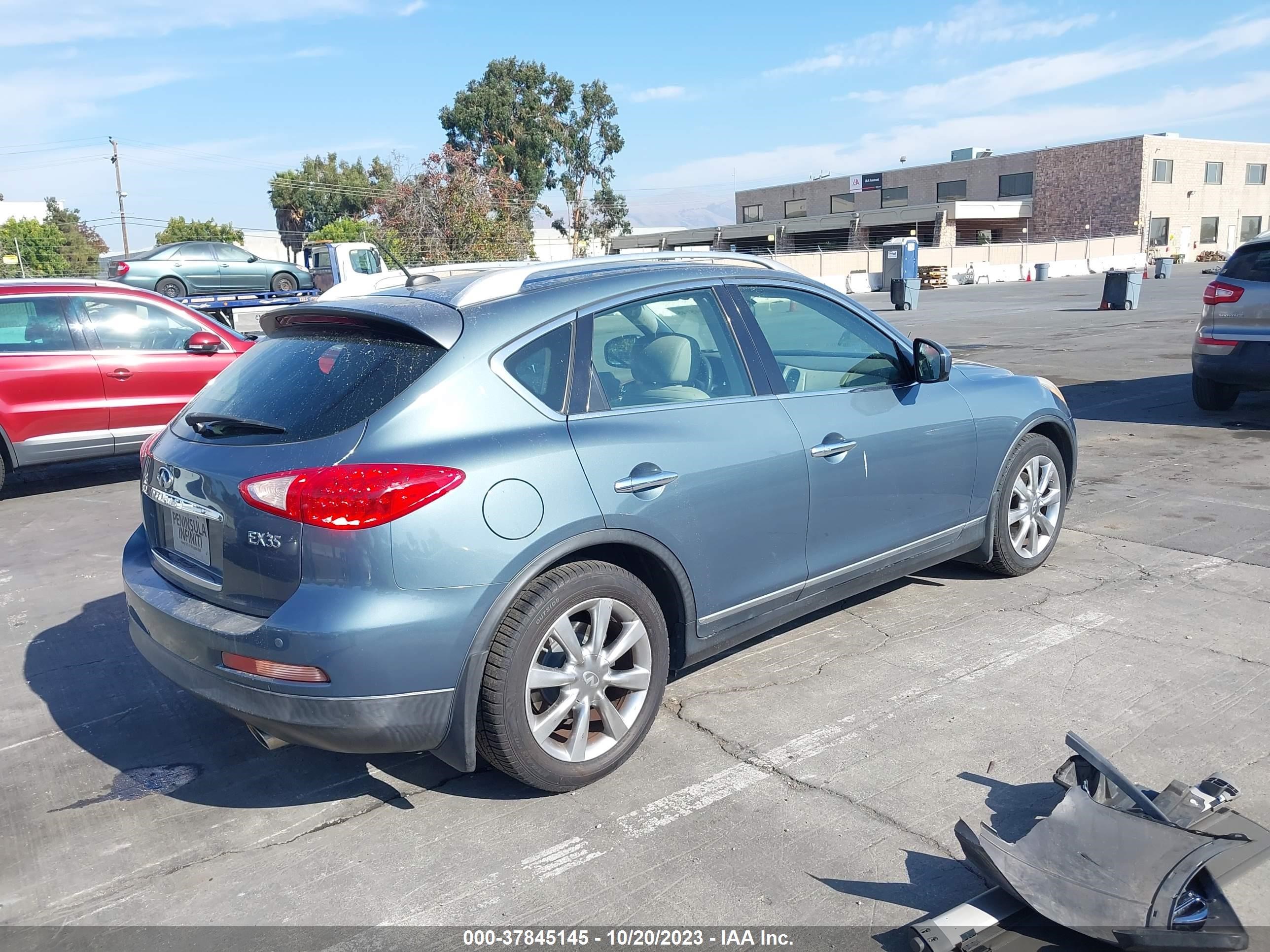 Photo 3 VIN: JNKAJ09F08M352801 - INFINITI EX 