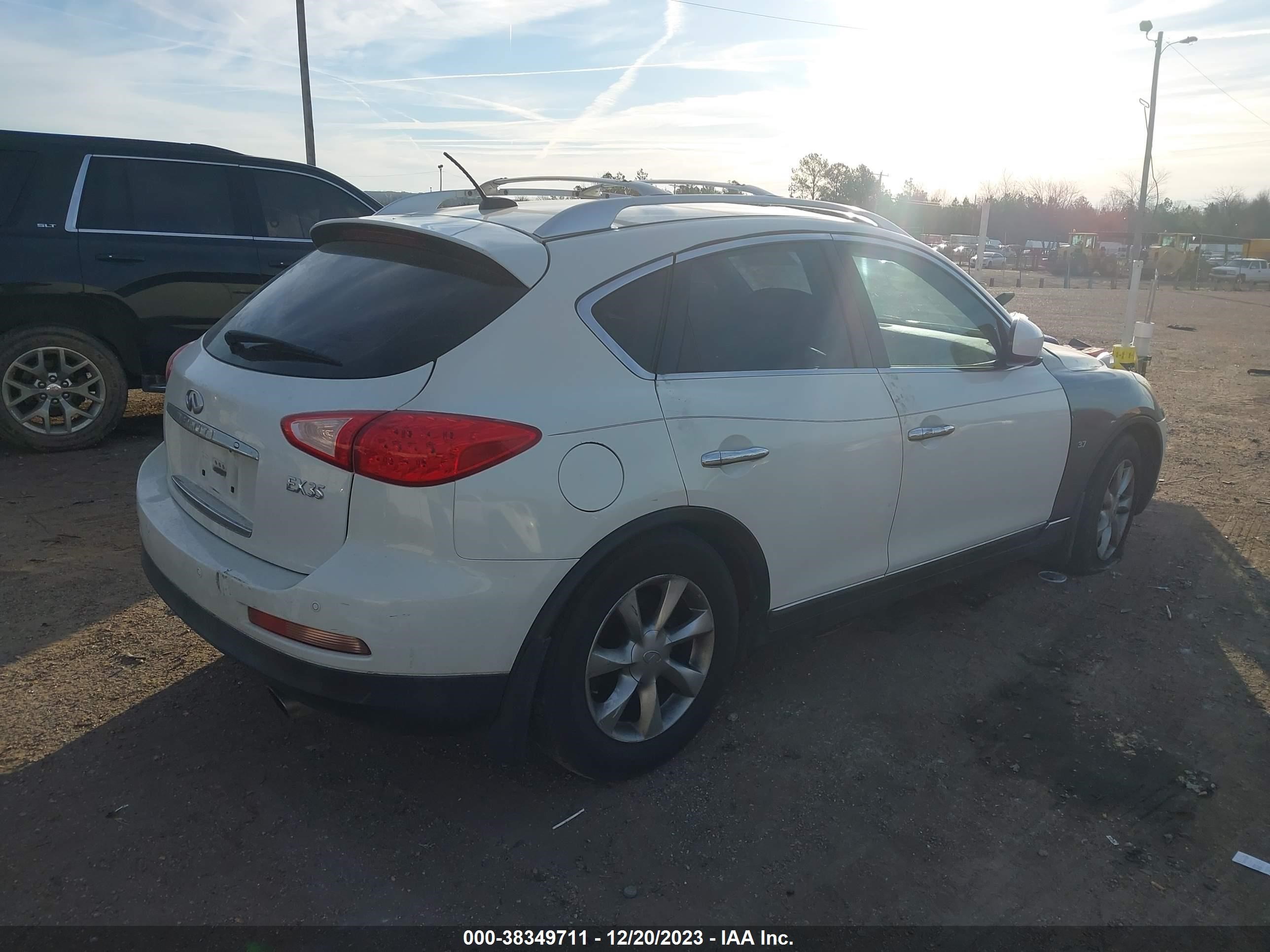 Photo 3 VIN: JNKAJ09F08M355343 - INFINITI EX 