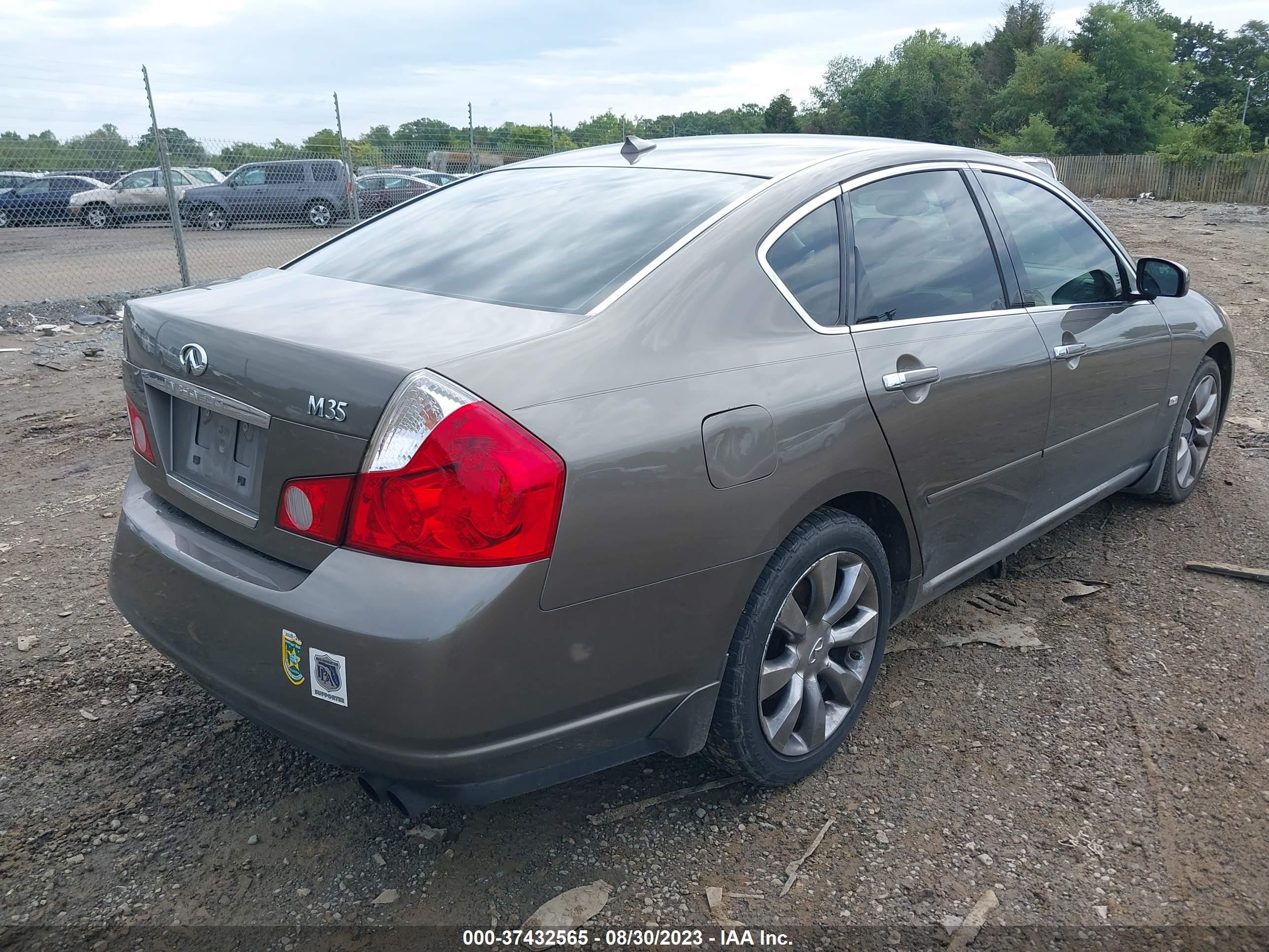 Photo 3 VIN: JNKAY01E66M109411 - INFINITI M 