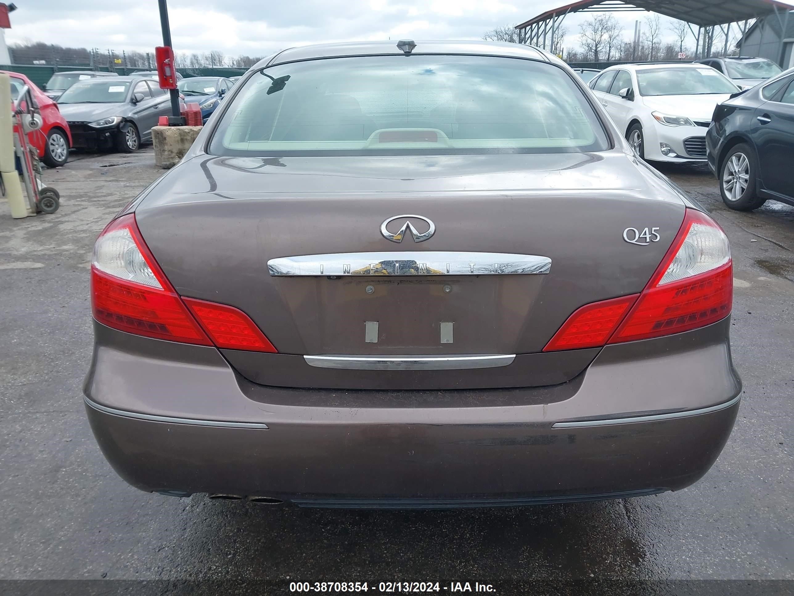 Photo 15 VIN: JNKBF01A05M100080 - INFINITI Q45 