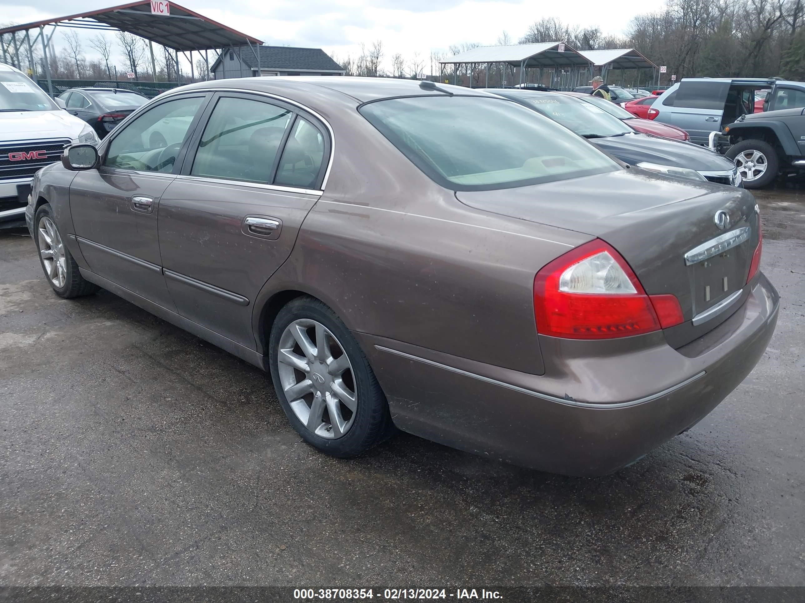 Photo 2 VIN: JNKBF01A05M100080 - INFINITI Q45 