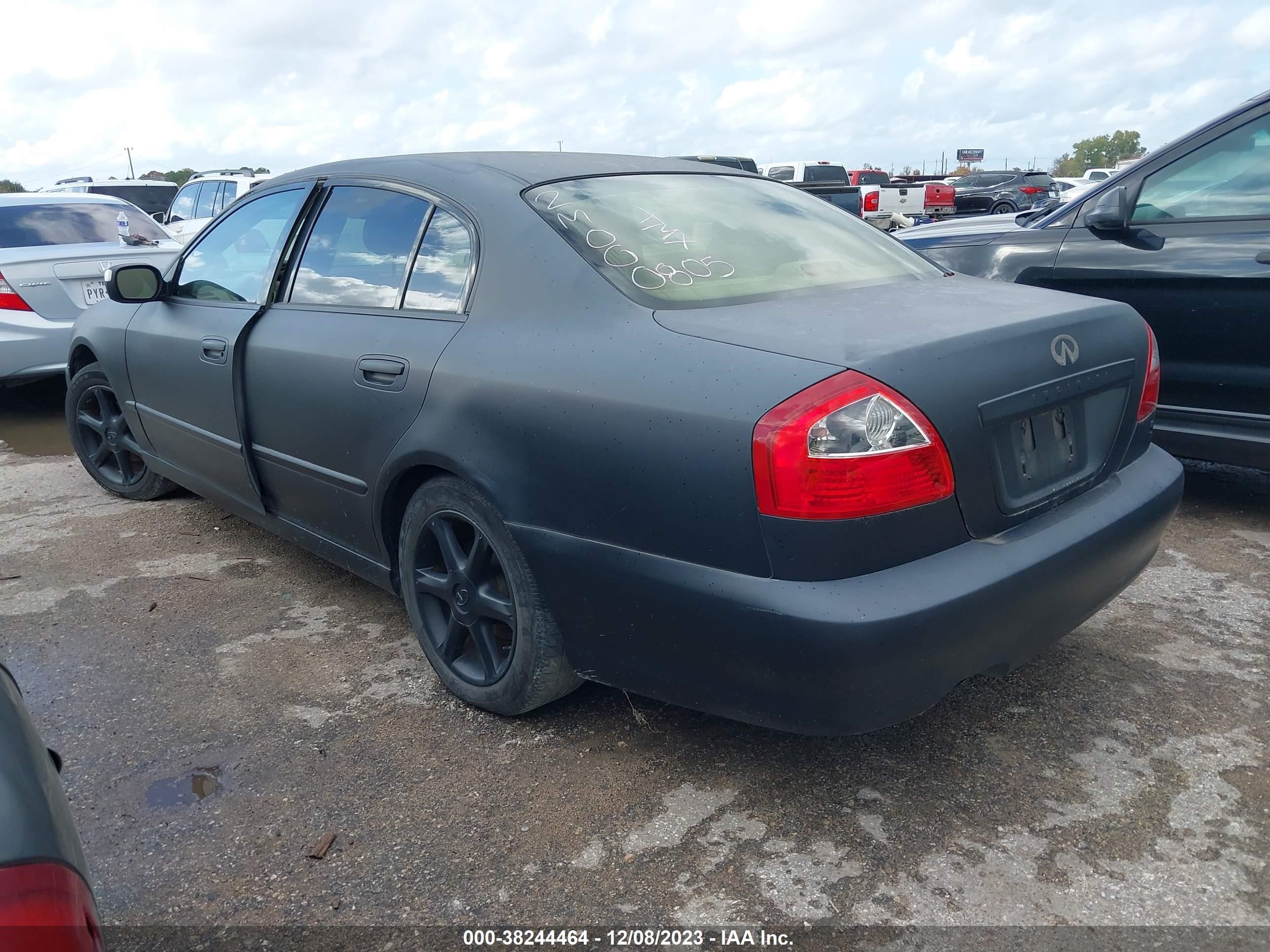 Photo 2 VIN: JNKBF01A62M000805 - INFINITI Q45 