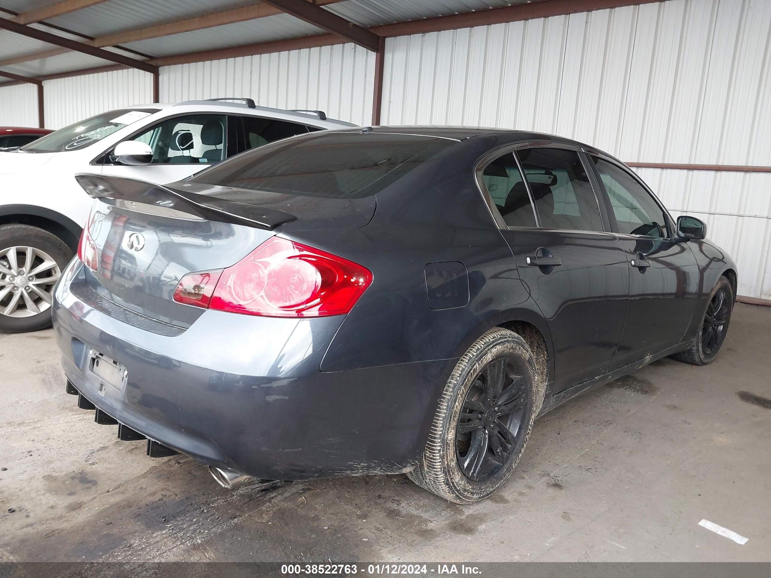 Photo 3 VIN: JNKBV61E07M717457 - INFINITI G 