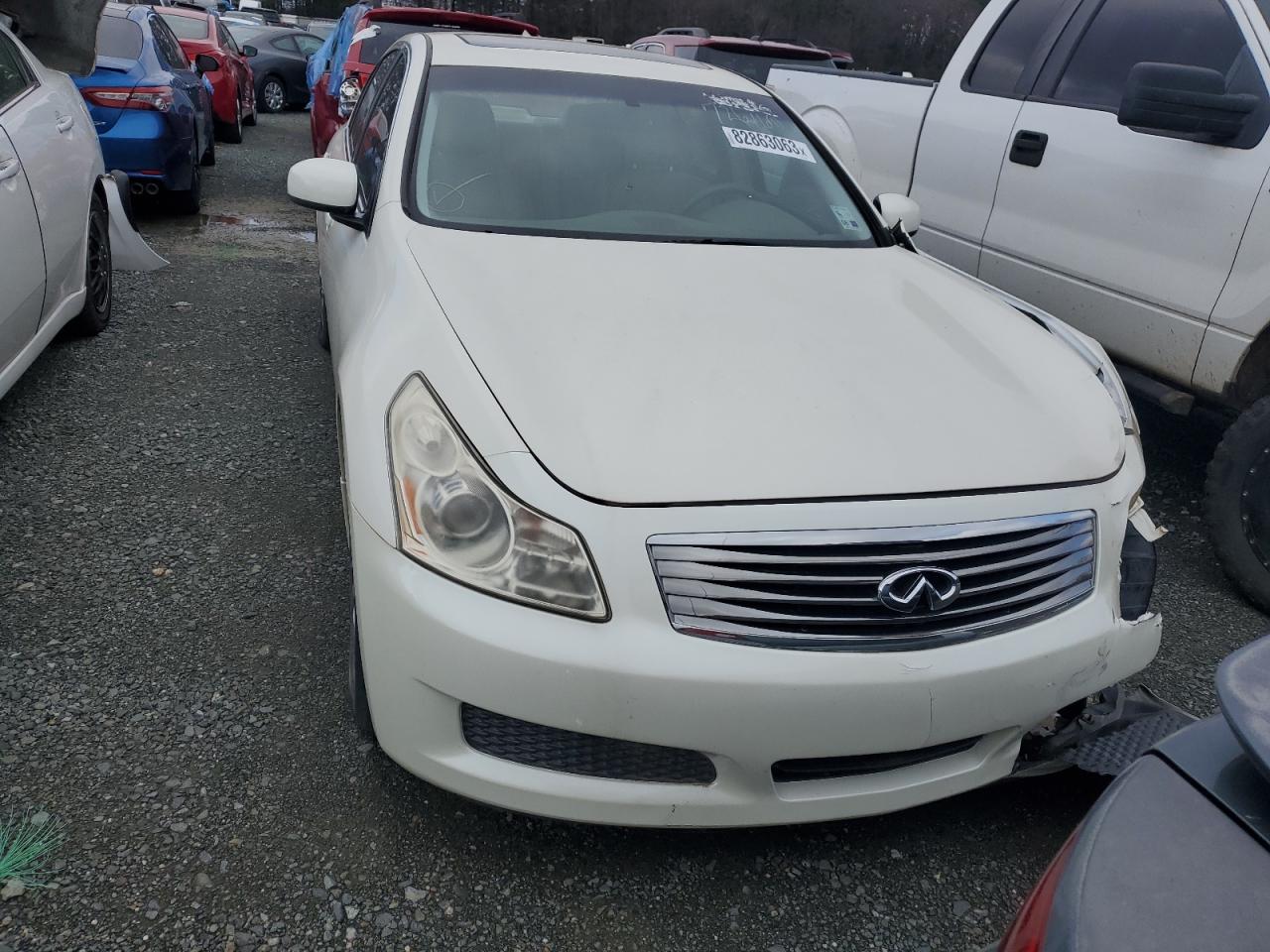 Photo 2 VIN: JNKBV61E07M726160 - INFINITI G 