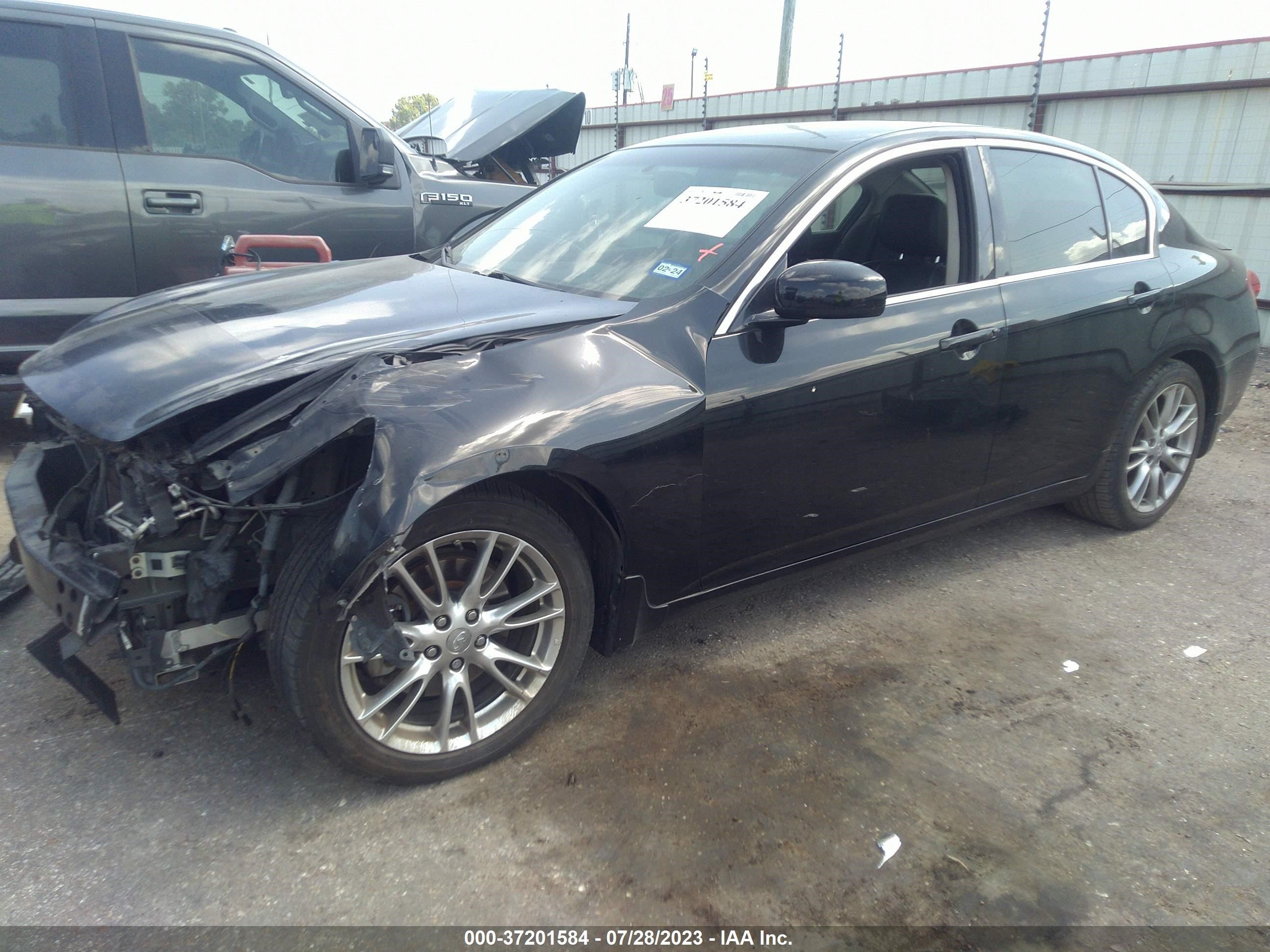 Photo 1 VIN: JNKBV61E08M213878 - INFINITI G 