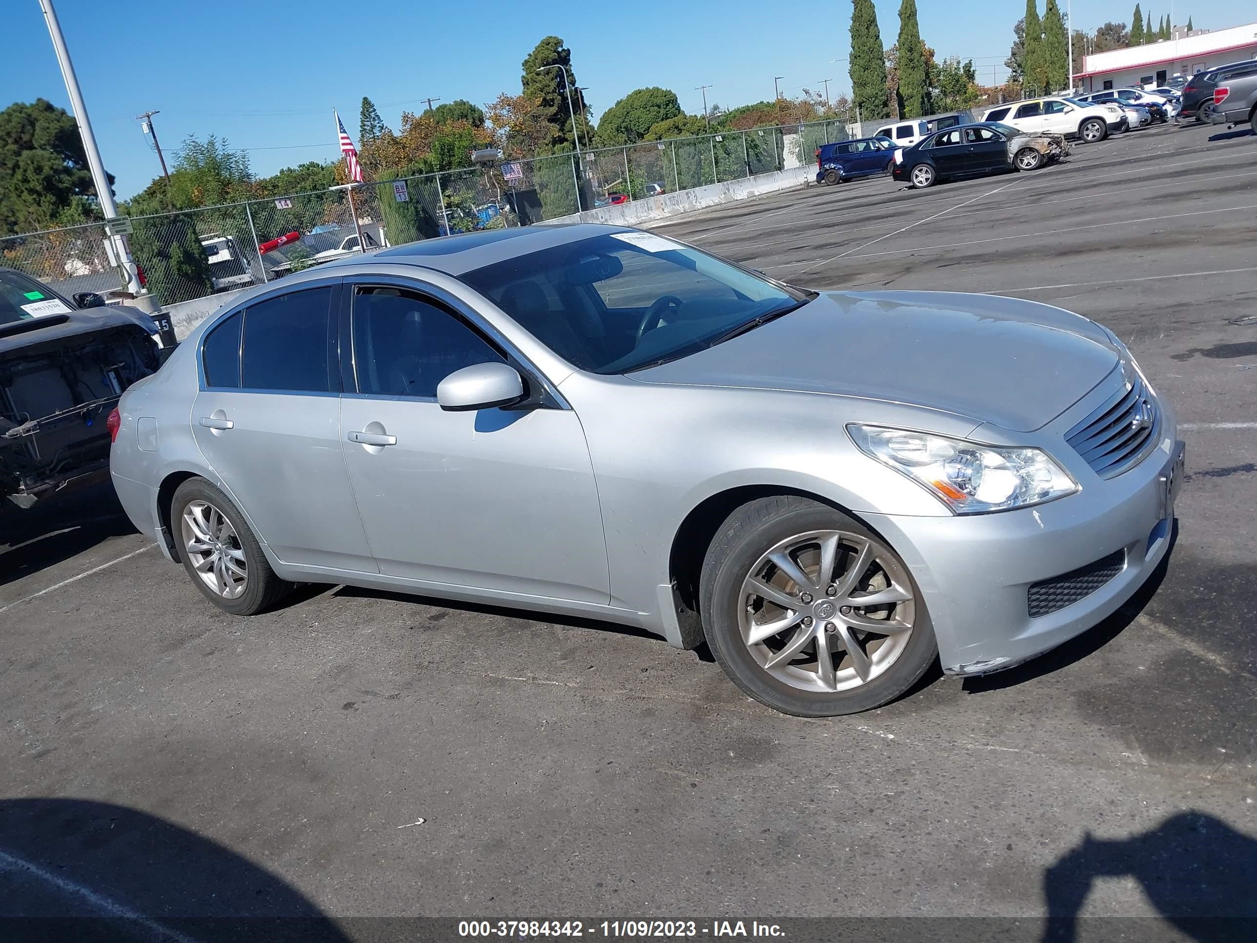 Photo 12 VIN: JNKBV61E17M716270 - INFINITI G 