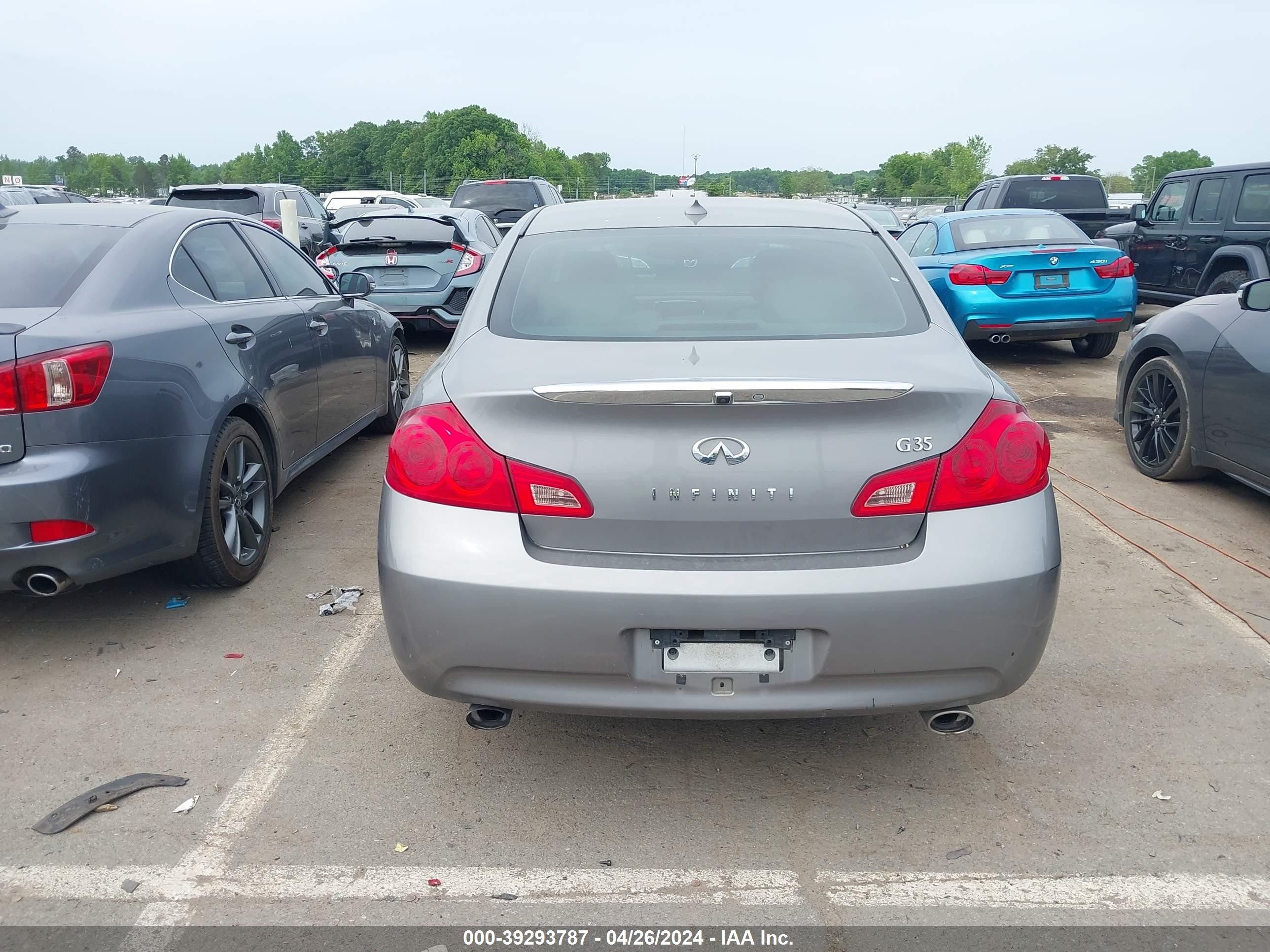 Photo 15 VIN: JNKBV61E27M711370 - INFINITI G 