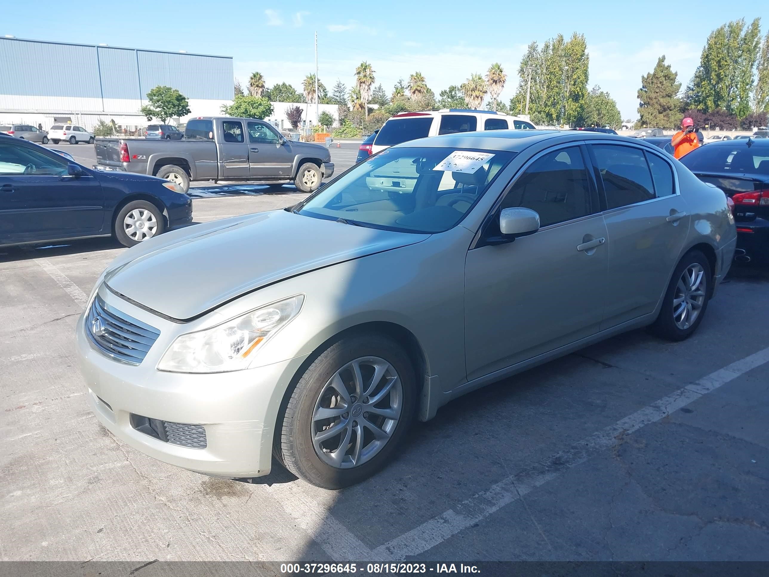 Photo 1 VIN: JNKBV61E27M715564 - INFINITI G 