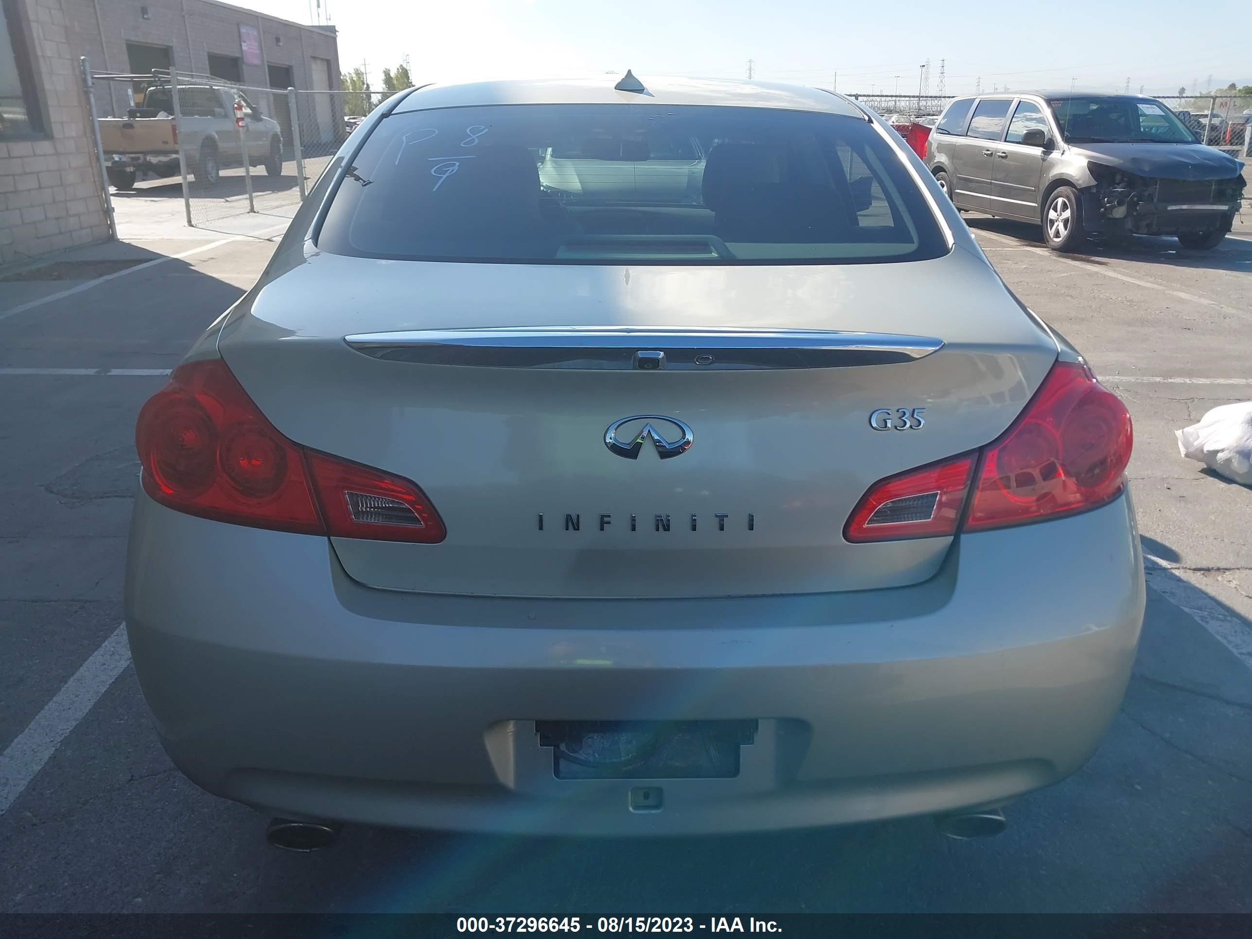 Photo 15 VIN: JNKBV61E27M715564 - INFINITI G 