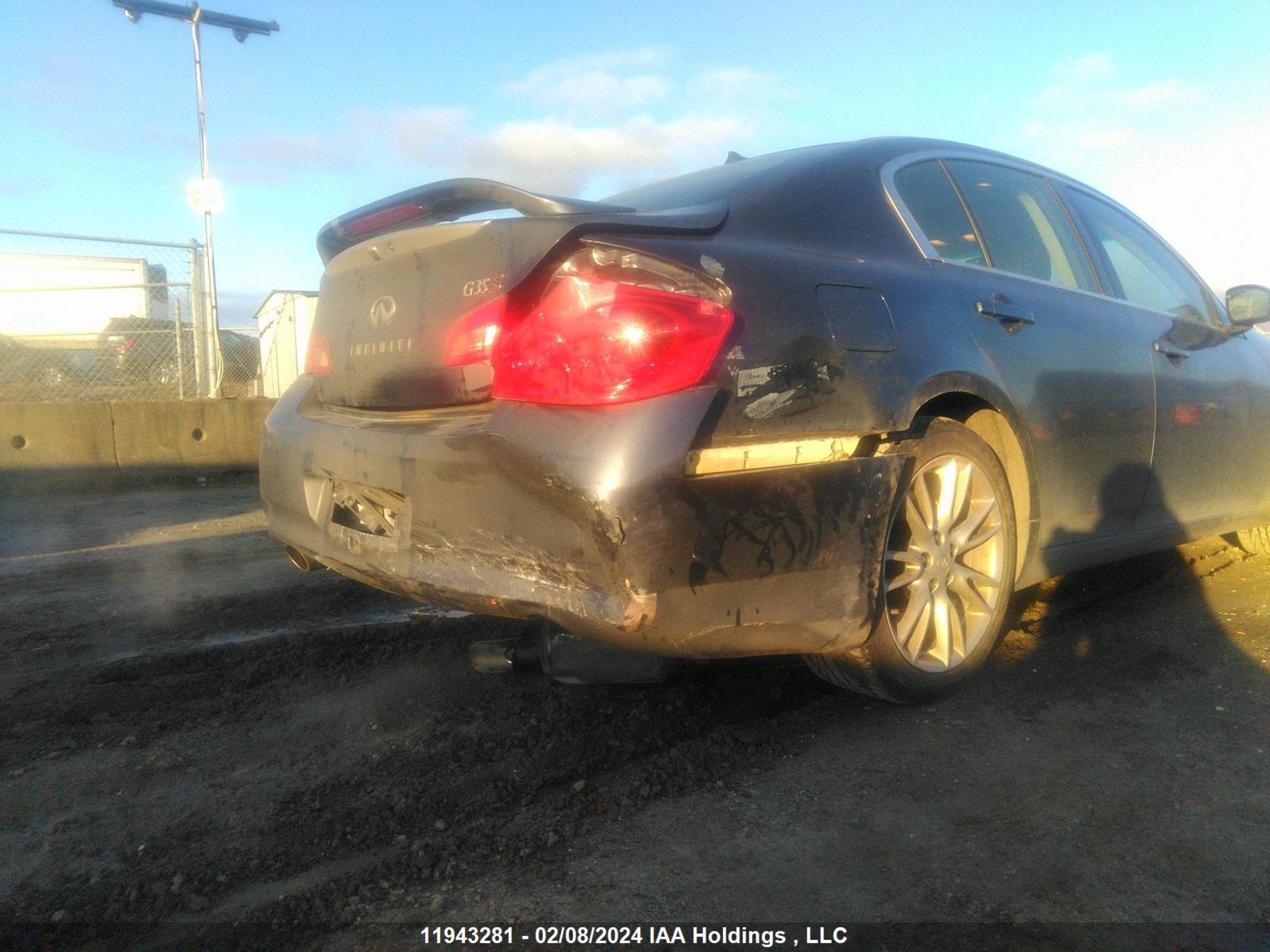 Photo 5 VIN: JNKBV61E27M728377 - INFINITI G 