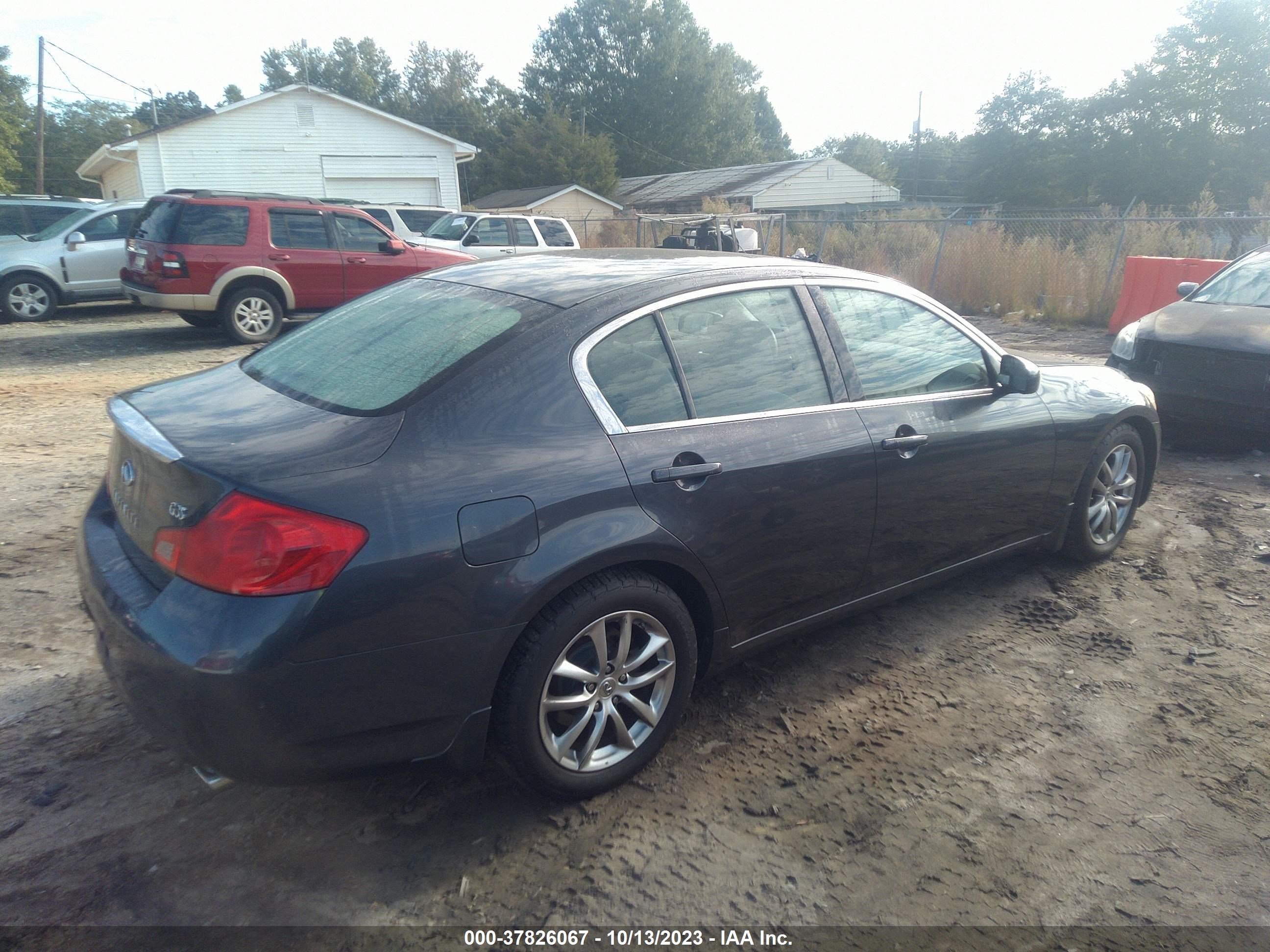 Photo 3 VIN: JNKBV61E27M729822 - INFINITI G 