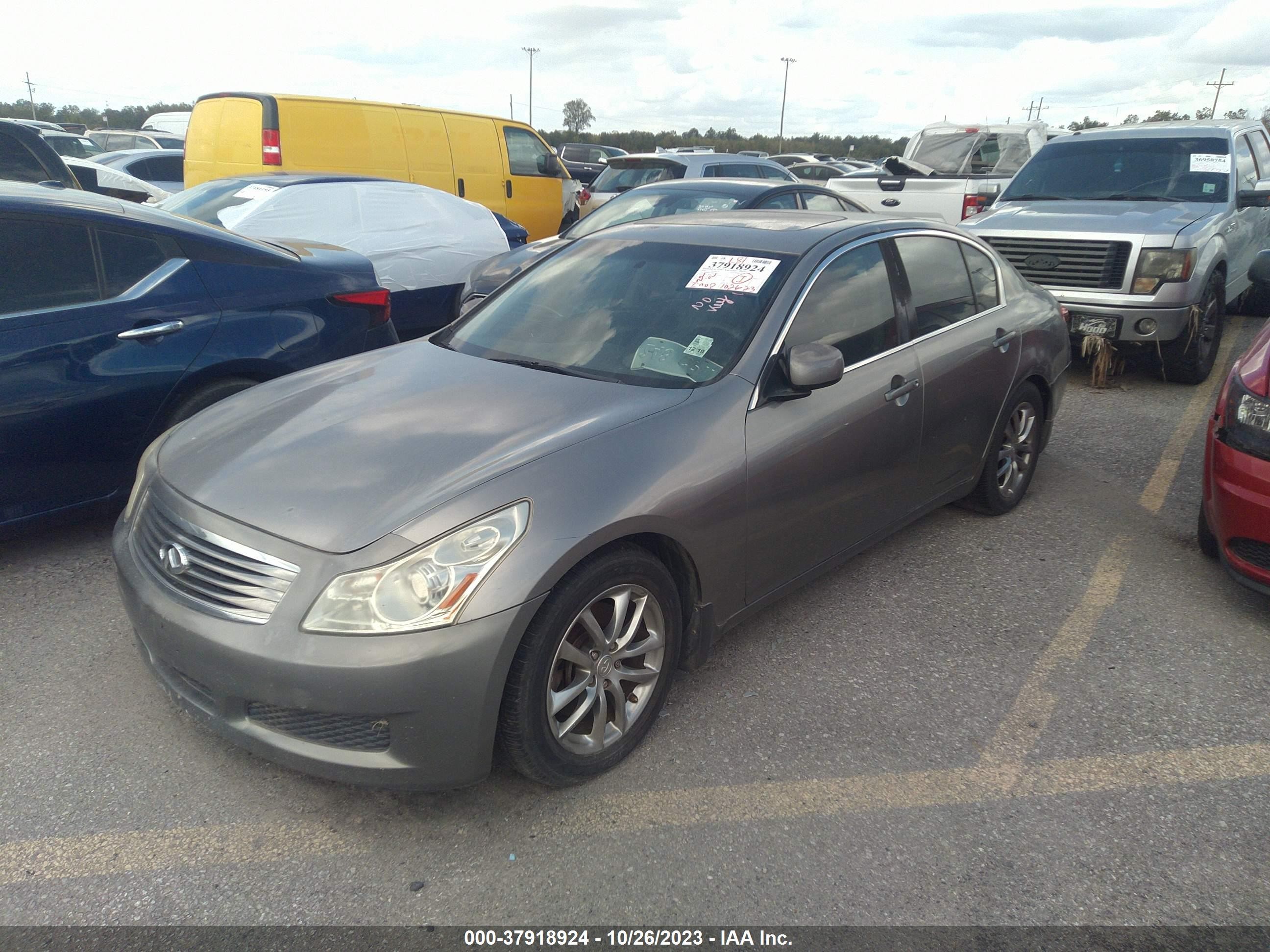 Photo 1 VIN: JNKBV61E28M214661 - INFINITI G 