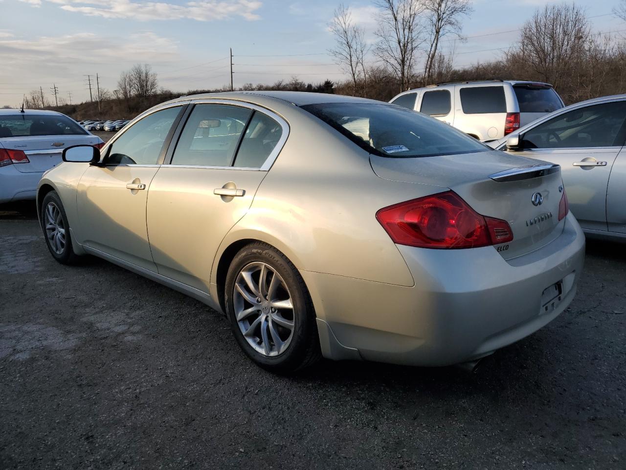 Photo 1 VIN: JNKBV61E47M717946 - INFINITI G 