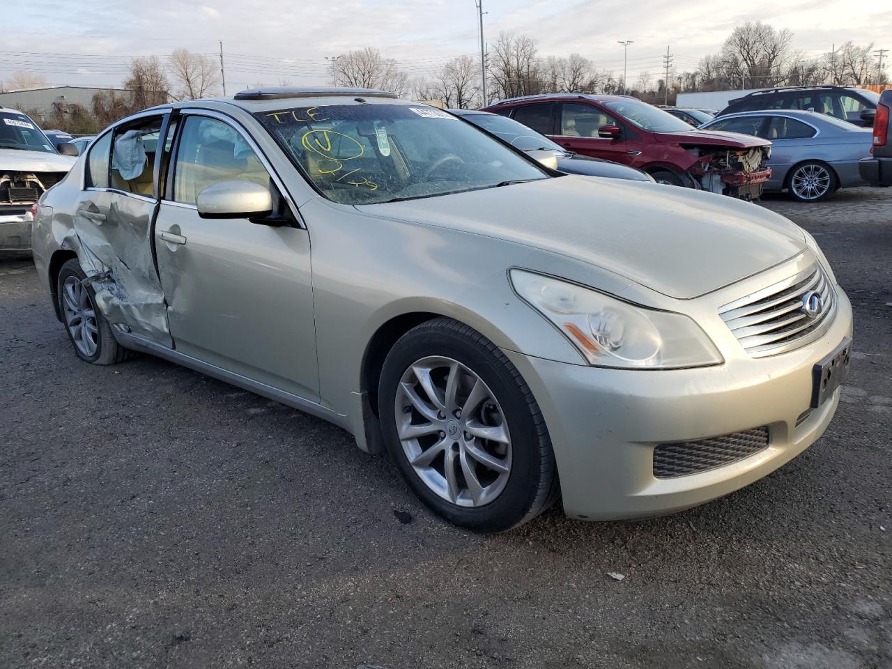 Photo 3 VIN: JNKBV61E47M717946 - INFINITI G 