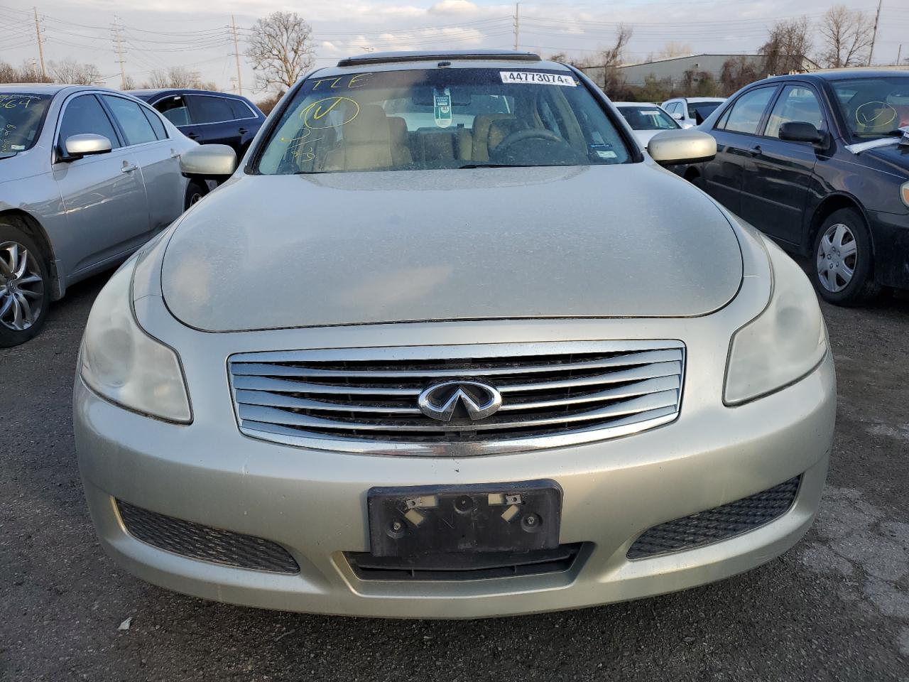 Photo 4 VIN: JNKBV61E47M717946 - INFINITI G 