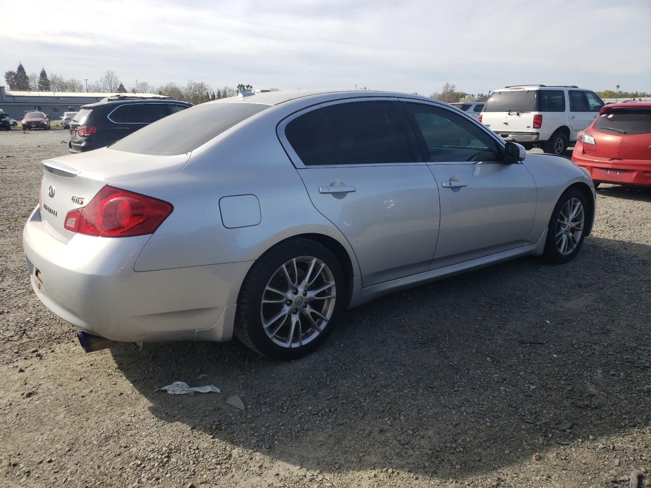 Photo 2 VIN: JNKBV61E57M705918 - INFINITI G 