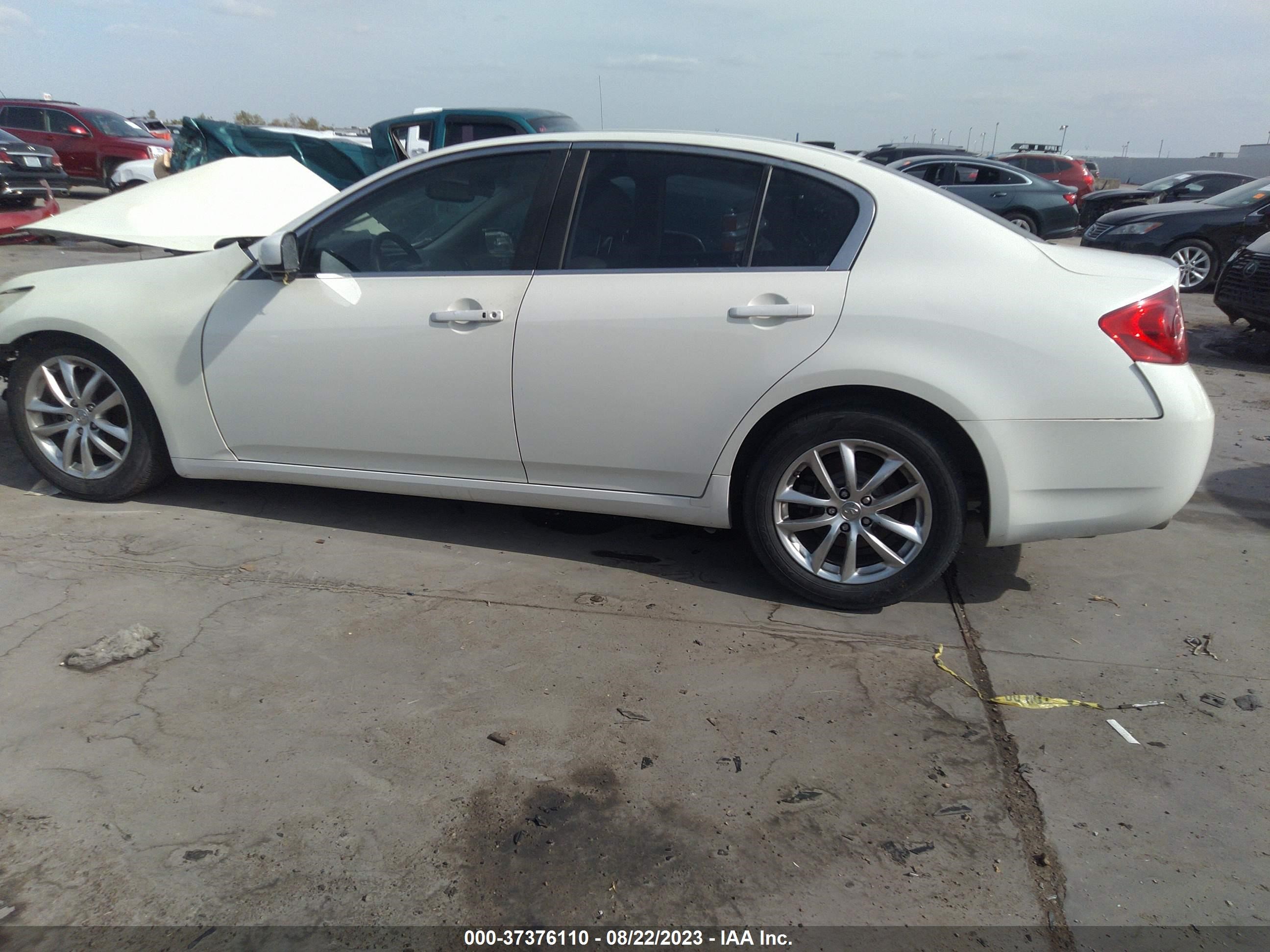 Photo 14 VIN: JNKBV61E57M718698 - INFINITI G 