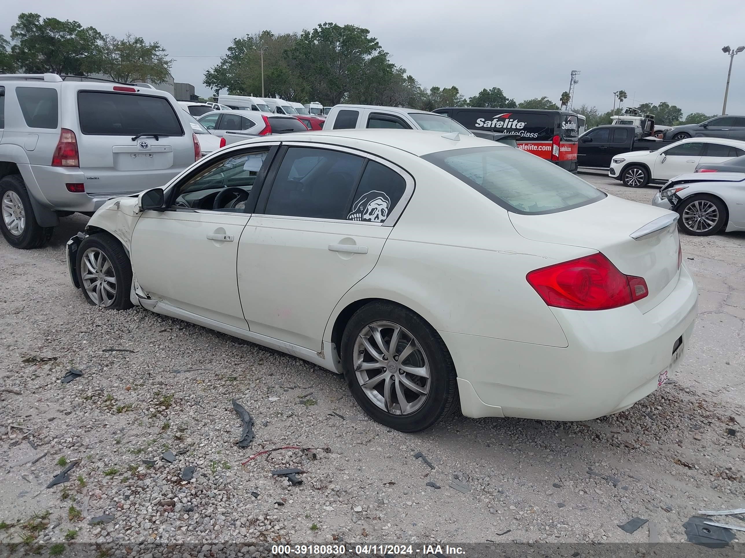 Photo 2 VIN: JNKBV61E67M725417 - INFINITI G 