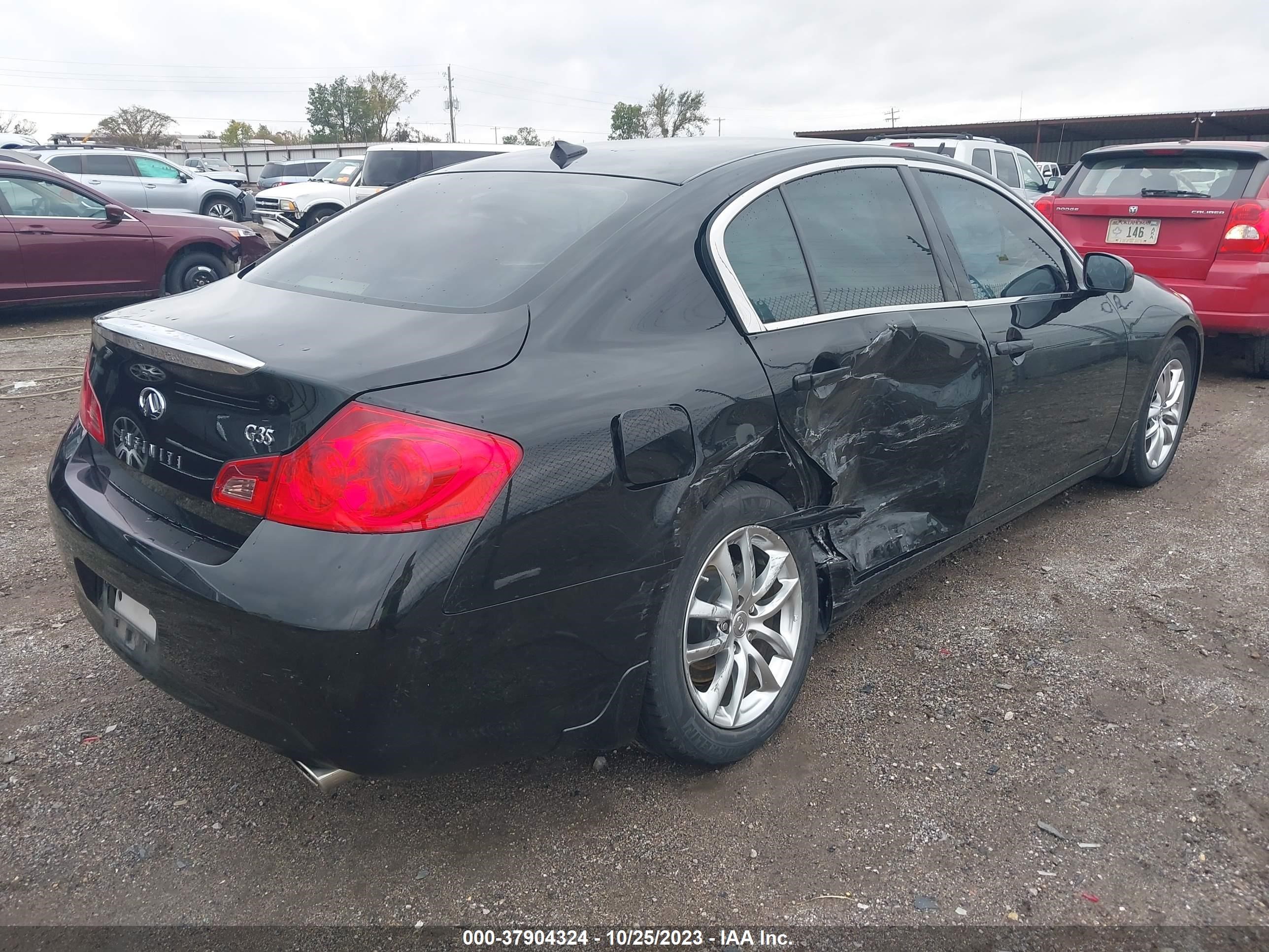 Photo 3 VIN: JNKBV61E78M206636 - INFINITI G 