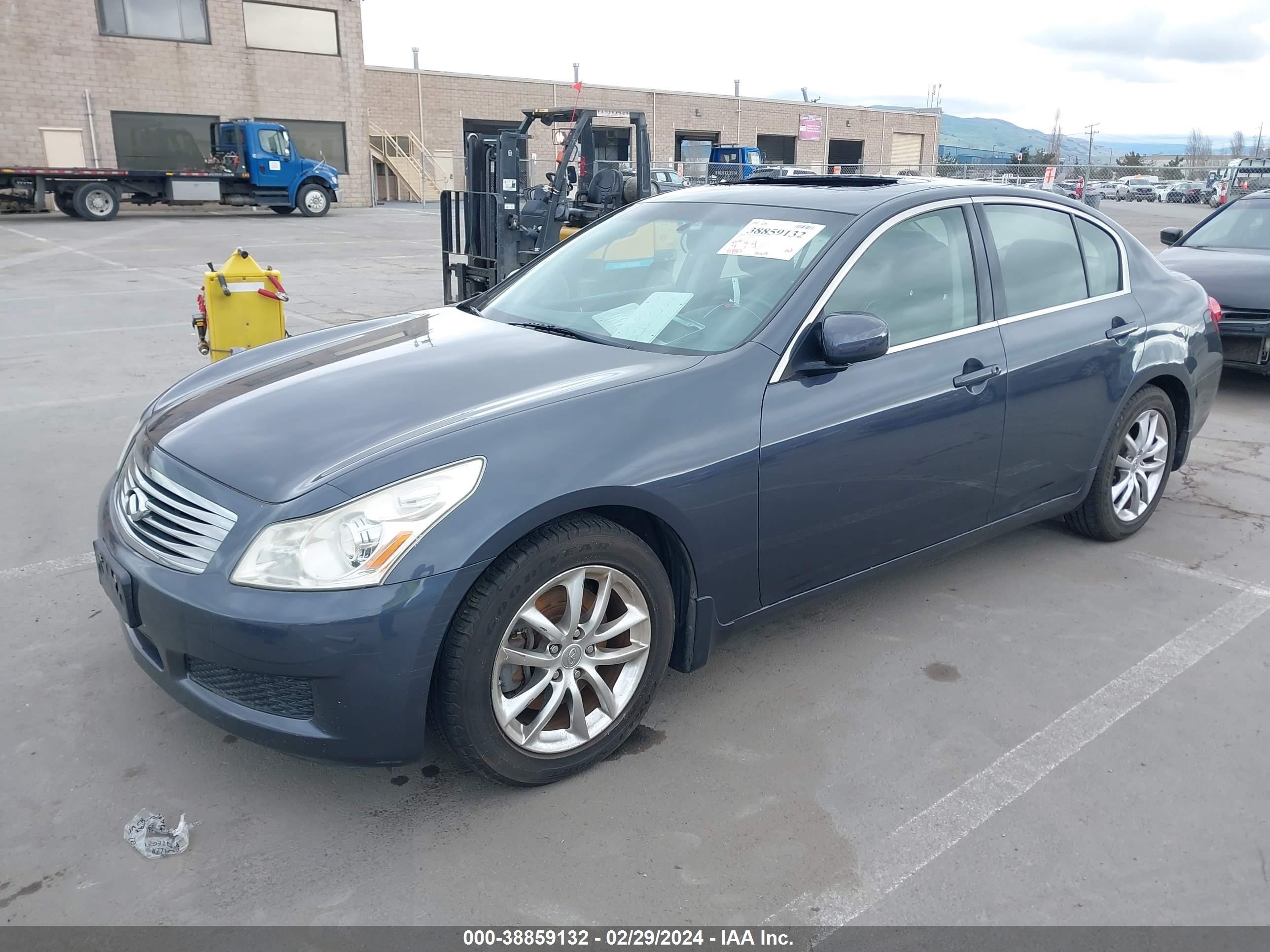 Photo 1 VIN: JNKBV61E78M217698 - INFINITI G 