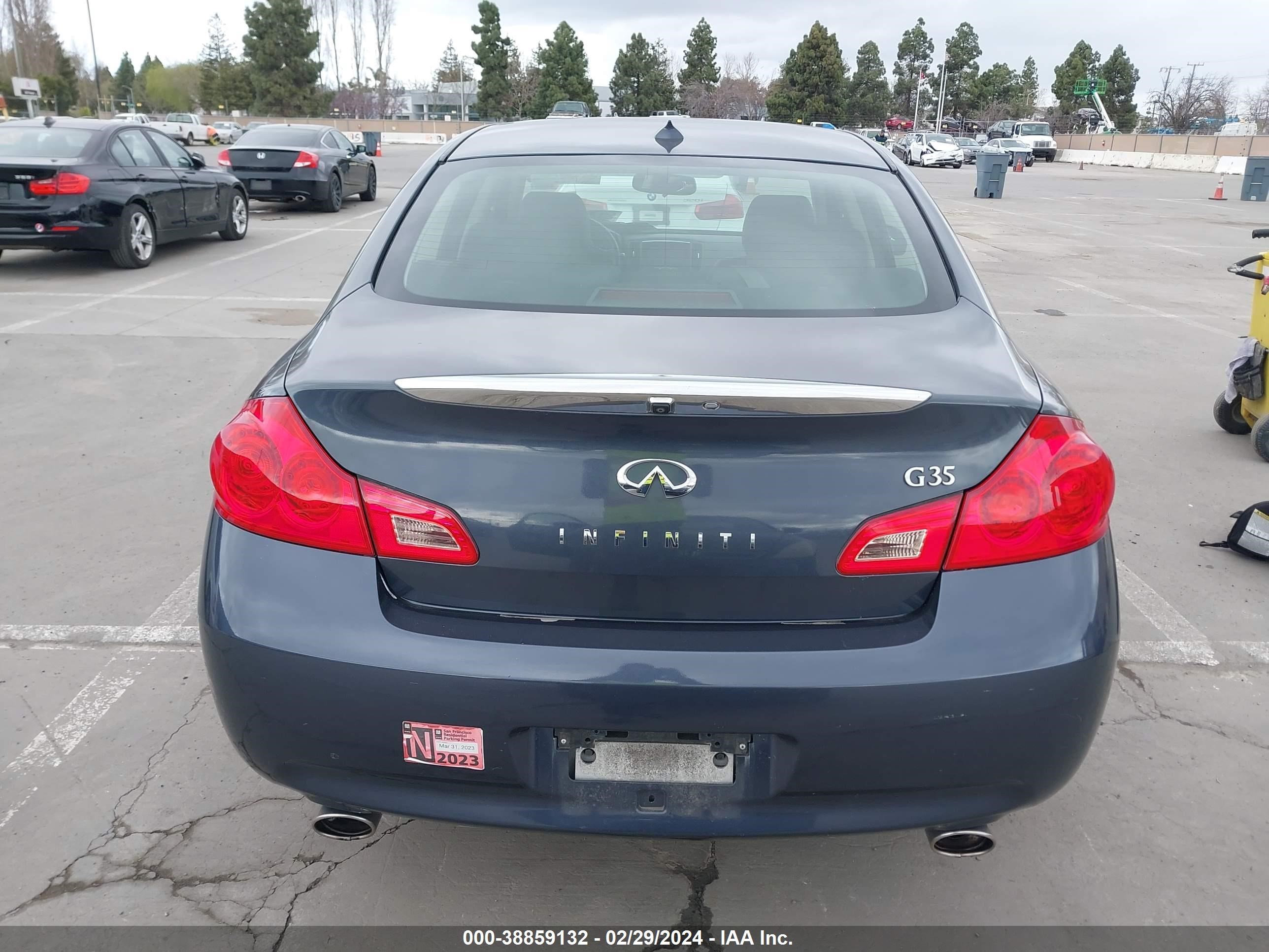 Photo 15 VIN: JNKBV61E78M217698 - INFINITI G 