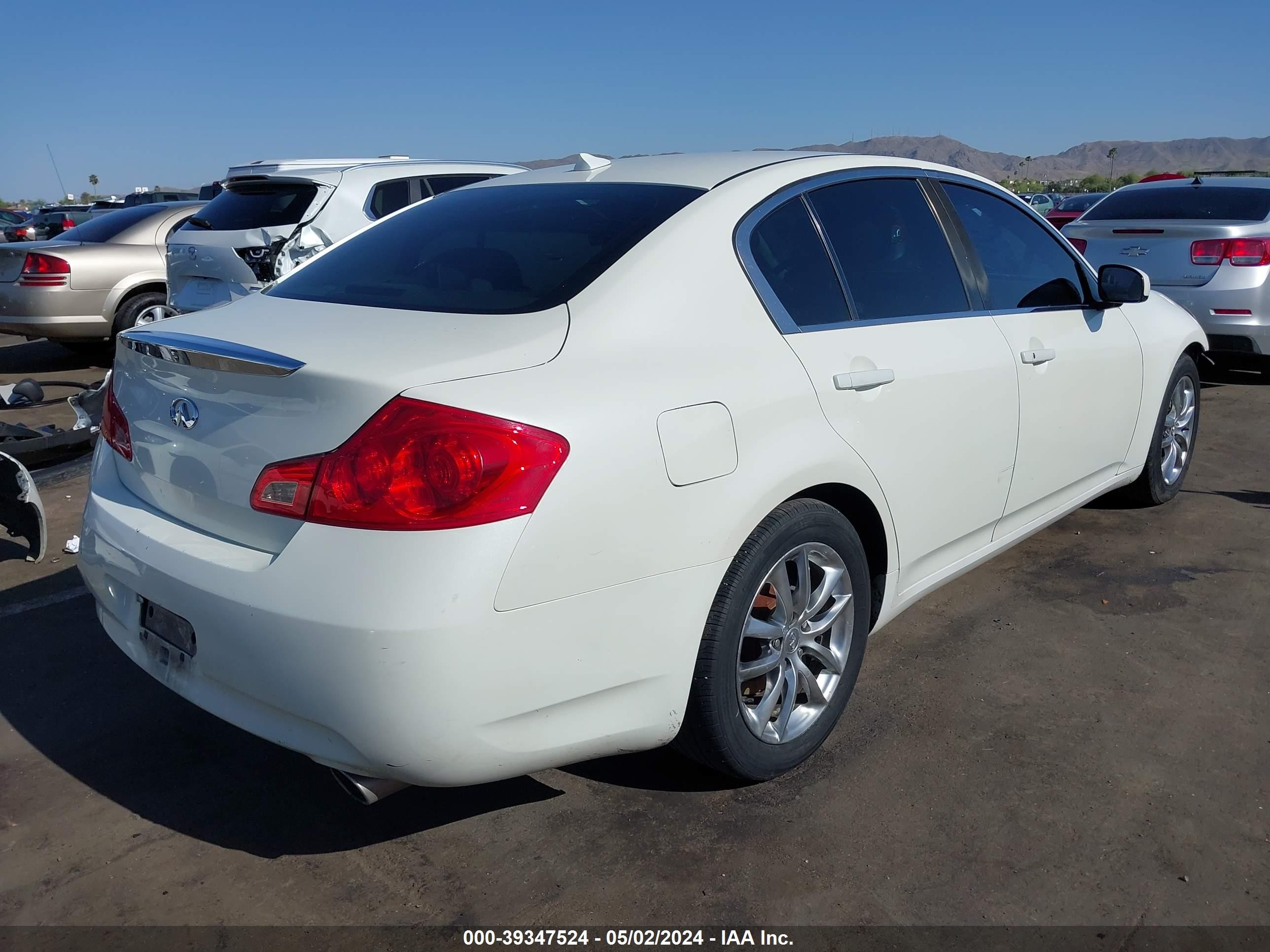 Photo 3 VIN: JNKBV61E78M228653 - INFINITI G 