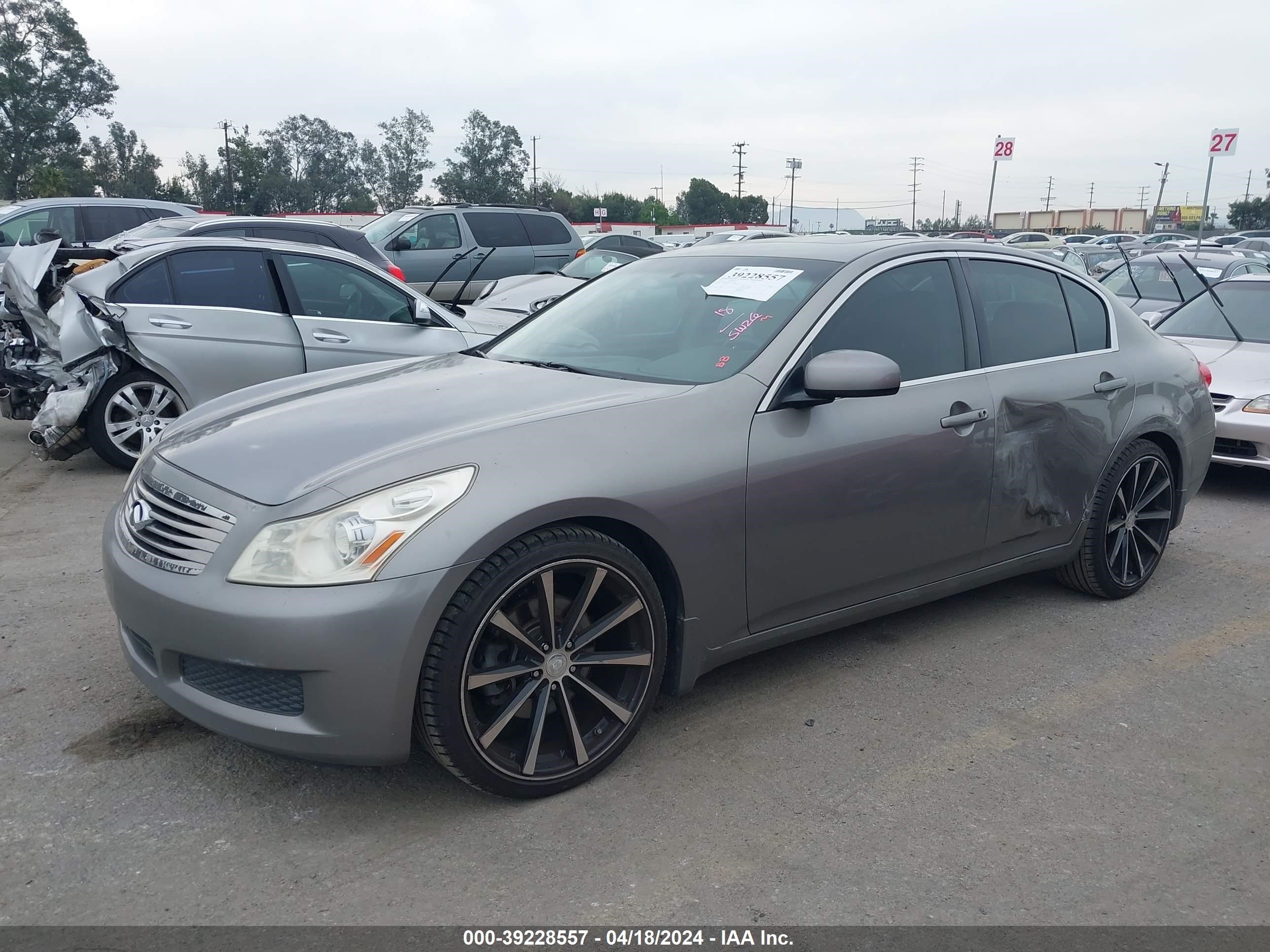 Photo 1 VIN: JNKBV61E87M722566 - INFINITI G 