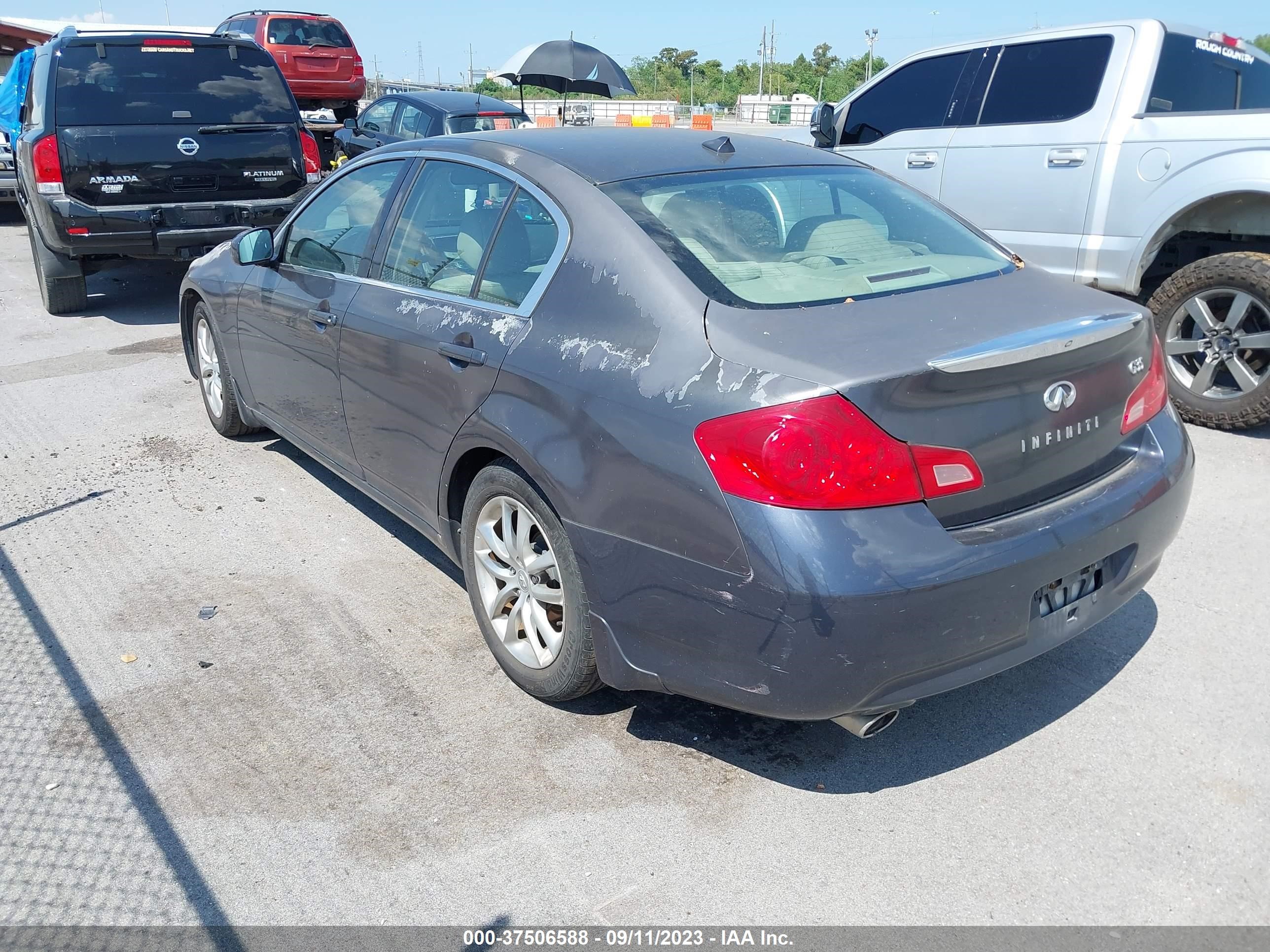 Photo 2 VIN: JNKBV61E88M217659 - INFINITI G 