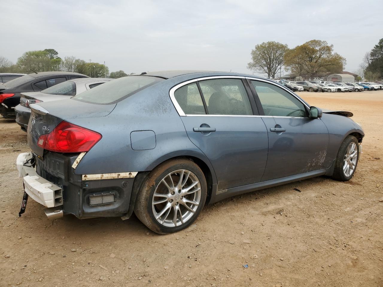 Photo 2 VIN: JNKBV61E97M703945 - INFINITI G35 