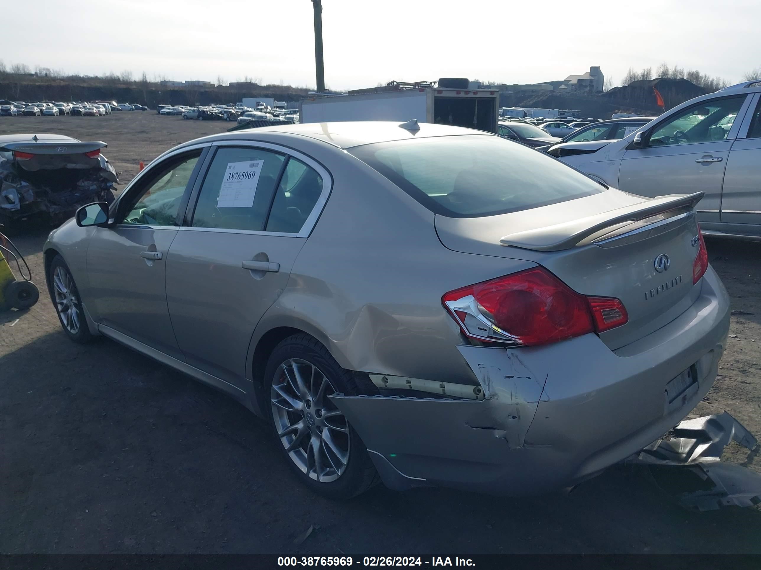 Photo 2 VIN: JNKBV61E98M223499 - INFINITI G 